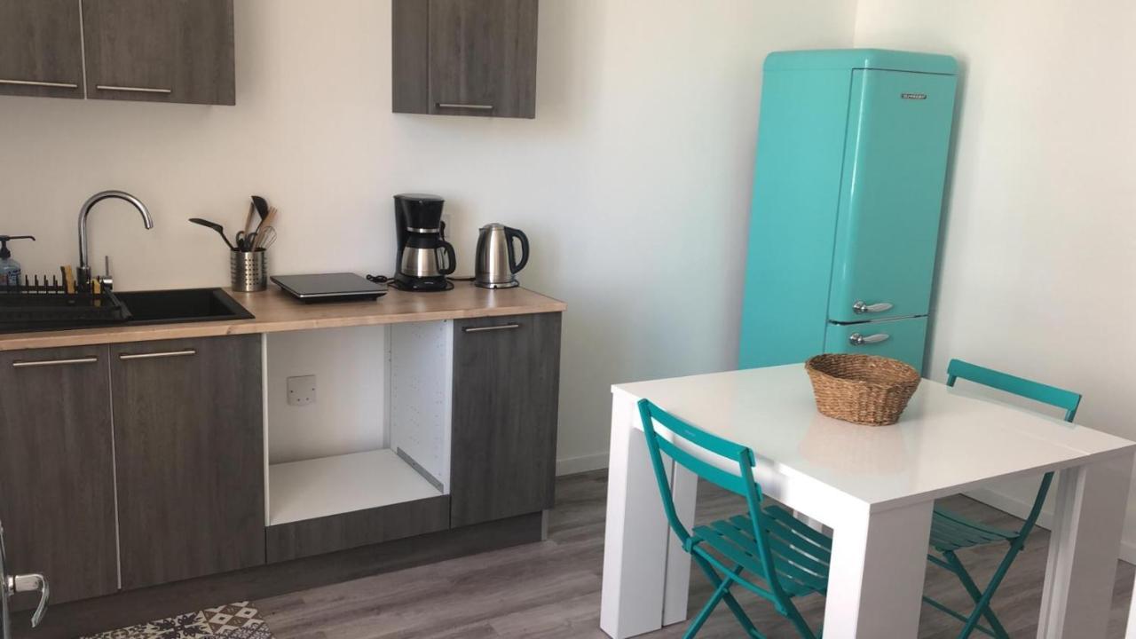Appartement 4 Personnes Vue Mer A Santec Au Pied De La Plage Du Dossen Экстерьер фото